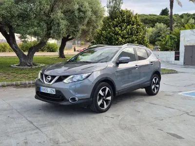 Usado Nissan Qashqai Tekna 115 CV (84 kW) 2017 Gris / plata SUV