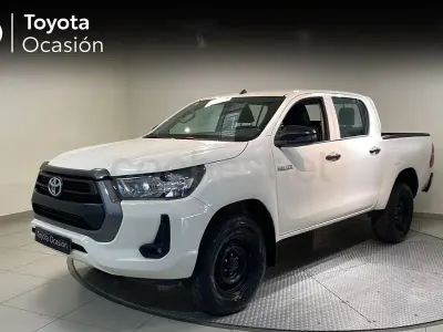 Usado Toyota HiLux 150 CV (110 kW) 2022 Blanco Pickup/Camioneta
