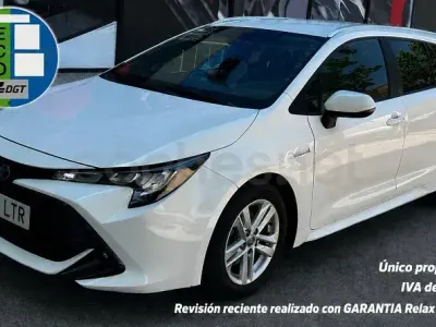 Usado Toyota Corolla Active 122 CV (89 kW) 2022 Blanco Familiar