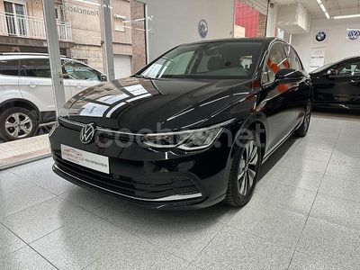 Negro Usado 2023 VW Golf VIII Life Berlina | 24.900 € (Precio justo)