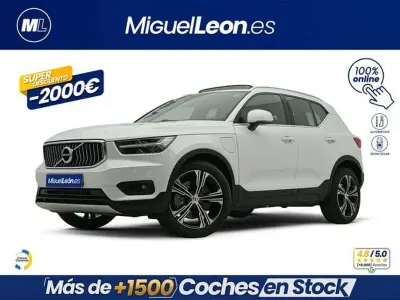 Usado Volvo XC40 Inscription 211 CV (155 kW) 2021 Blanco SUV