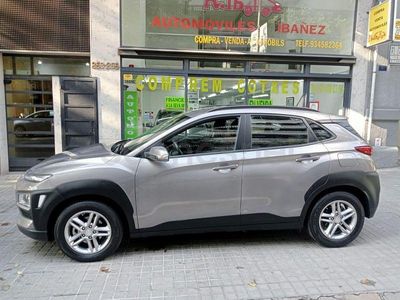 Usado Hyundai Kona 120 CV (88 kW) 2017 Gris / plata SUV