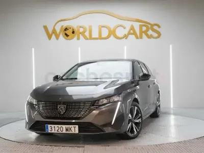 Usado Peugeot 308 SW Allure 130 CV (95 kW) 2023 Gris / plata Familiar