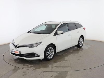 Blanco Usado 2016 Toyota Auris Touring Sports Comfort Familiar | 11.199 €