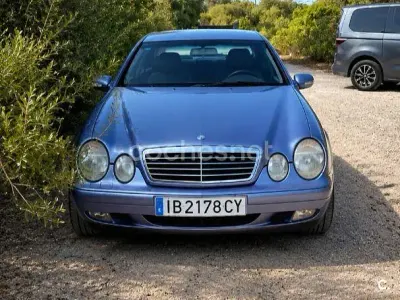 Usado Mercedes CLK230