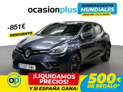 Usado Renault Clio Zen 90 CV (66 kW) 2018 Gris