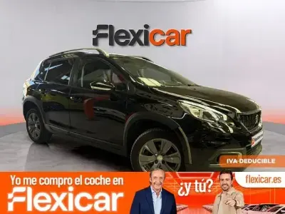 Usado Peugeot 2008 Active 100 CV (73 kW) 2019 Negro SUV