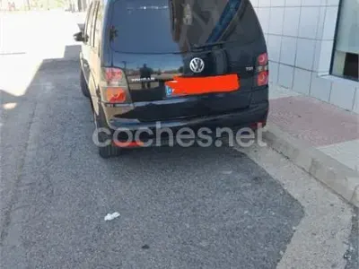 Usado VW Touran 105 CV (77 kW) 2010 Negro Monovolumen