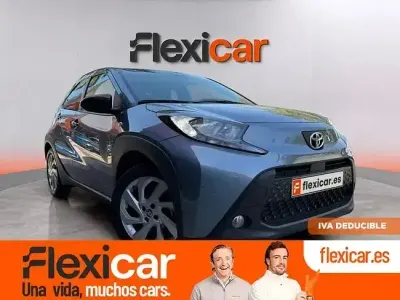 Usado Toyota Aygo 72 CV (52 kW) 2024 Gris