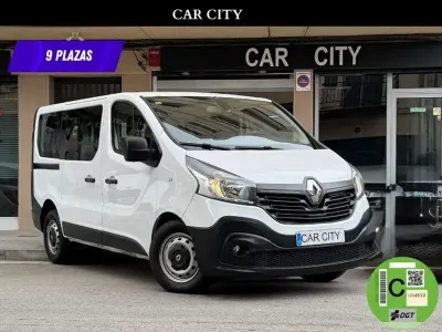 Usado Renault Trafic 125 CV (91 kW) 2017 Blanco Monovolumen