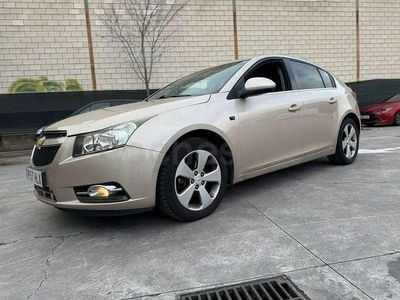 Usado Chevrolet Cruze LTZ 163 CV (119 kW) 2012 Beige Berlina