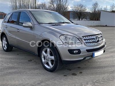 Usado Mercedes ML320 224 CV (164 kW) 2006 Beige SUV