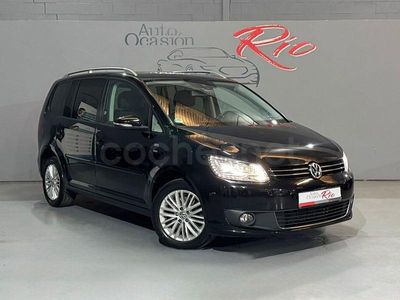 Usado VW Touran Advance 140 CV (102 kW) 2014 Negro Monovolumen