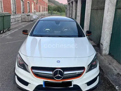 Usado Mercedes CLA45 AMG AMG 381 CV (280 kW) 2015 Blanco Coupe