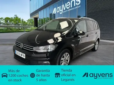 Usado VW Touran Advance 122 CV (89 kW) 2023 Negro Monovolumen