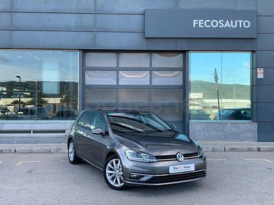 Usado VW Golf VII Advance 125 CV (91 kW) 2017 Gris / plata Berlina