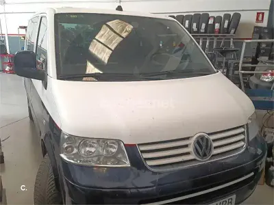 Usado VW Multivan Highline 174 CV (127 kW) 2007 Blanco Monovolumen