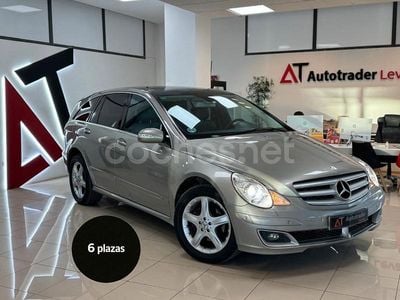 Usado Mercedes R320 224 CV (164 kW) 2007 Marrón Monovolumen