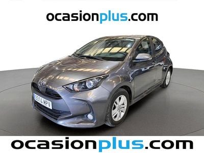 Usado Toyota Yaris Edition 125 CV (91 kW) 2024 Gris Utilitario