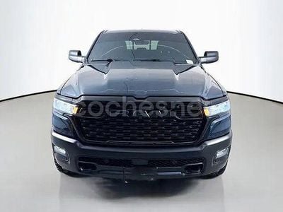 Usado RAM 1500 305 CV (224 kW) 2025 Azul Recogida