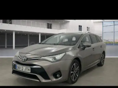 Usado Toyota Avensis