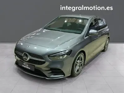 Usado Mercedes B200 163 CV (119 kW) 2022 Gris Monovolumen