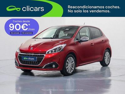 Begagnad Peugeot 208 Signature Sky 83 HK (61 kW) 2019 Röd Halvkombi