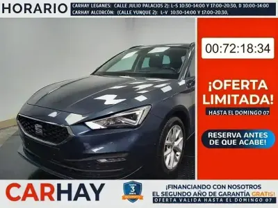 Usado Seat Leon Business 110 CV (80 kW) 2022 Gris Familiar