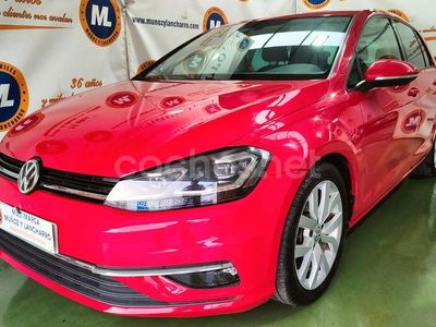 Rojo Usado 2020 VW Golf Advance Berlina | 16.900 € (Precio justo)