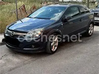 Usado Opel Astra GTC