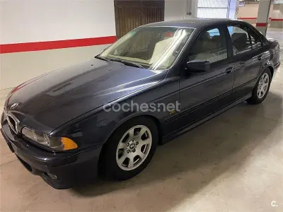 Usado BMW 525 Exclusive 163 CV (119 kW) 2002 Azul Berlina