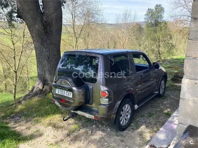 Usado Mitsubishi Montero Motion 200 CV (147 kW) 2010 Marrón SUV