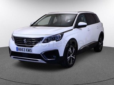 Usado Peugeot 5008 Allure 130 CV (95 kW) 2018 Blanco SUV