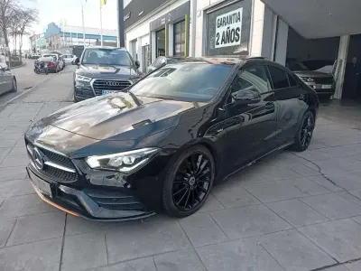Usado Mercedes CLA180 Business 116 CV (85 kW) 2020 Negro Berlina