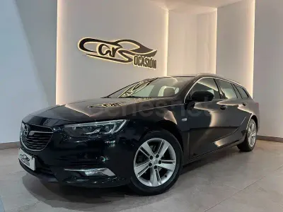Usado Opel Insignia Business Edition 122 CV (89 kW) 2020 Negro Familiar