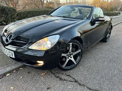 Usado Mercedes SLK280 231 CV (169 kW) 2007 Negro Descapotable