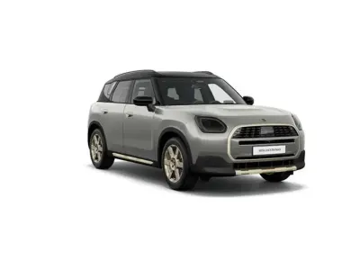 Usado Mini Countryman Essential 163 CV (119 kW) 2025 Plateado SUV