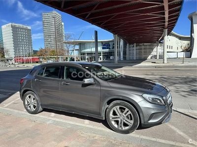 Usado Mercedes GLA200 Urban 136 CV (100 kW) 2015 Gris / plata SUV