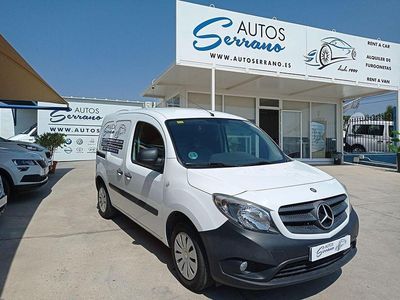 Blanco Usado 2020 Mercedes Citan 109 Berlina | 15.700 € (Un poco caro)