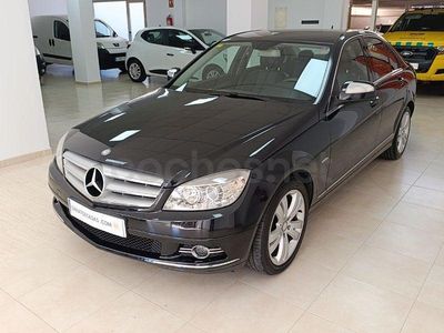 Usado Mercedes C220 Elegance 170 CV (125 kW) 2007 Negro Berlina