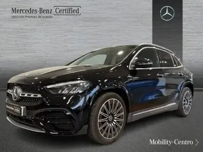 Usado Mercedes GLA200 AMG line 150 CV (110 kW) 2023 SUV