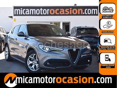 Usado Alfa Romeo Stelvio Executive 190 CV (139 kW) 2019 Gris / plata SUV