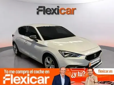 Usado Seat Leon Style 110 CV (80 kW) 2022 Blanco Utilitario