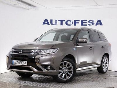 Marron Usado 2015 Mitsubishi Outlander P-HEV | 11.350 €