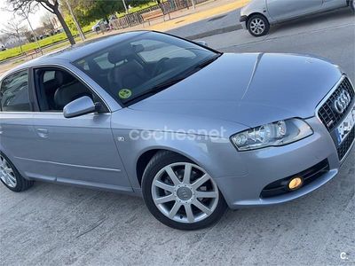 Usado Audi A4 S-Line 140 CV (102 kW) 2007 Gris / plata Berlina