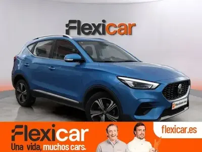 Käytetty MG ZS Luxury 111 HP (81 kW) 2022 Sininen Katumaasturi