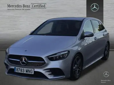 Occasion Mercedes B200 AMG line 150 PK (110 kW) 2023 Grijs MPV