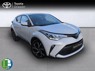 Begagnad Toyota C-HR Advance 122 HK (89 kW) 2022 Vit SUV