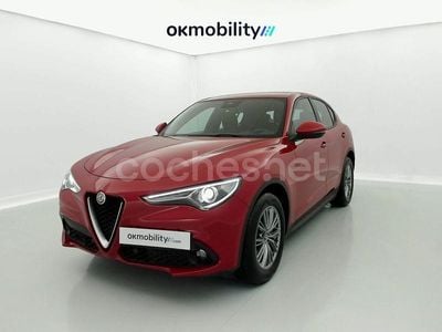 Rojo Usado 2022 Alfa Romeo Stelvio Super SUV | 28.900 € (Precio justo)