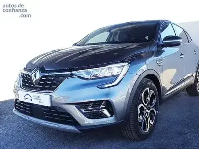 Usado Renault Arkana Zen 145 CV (106 kW) 2021 Gris SUV